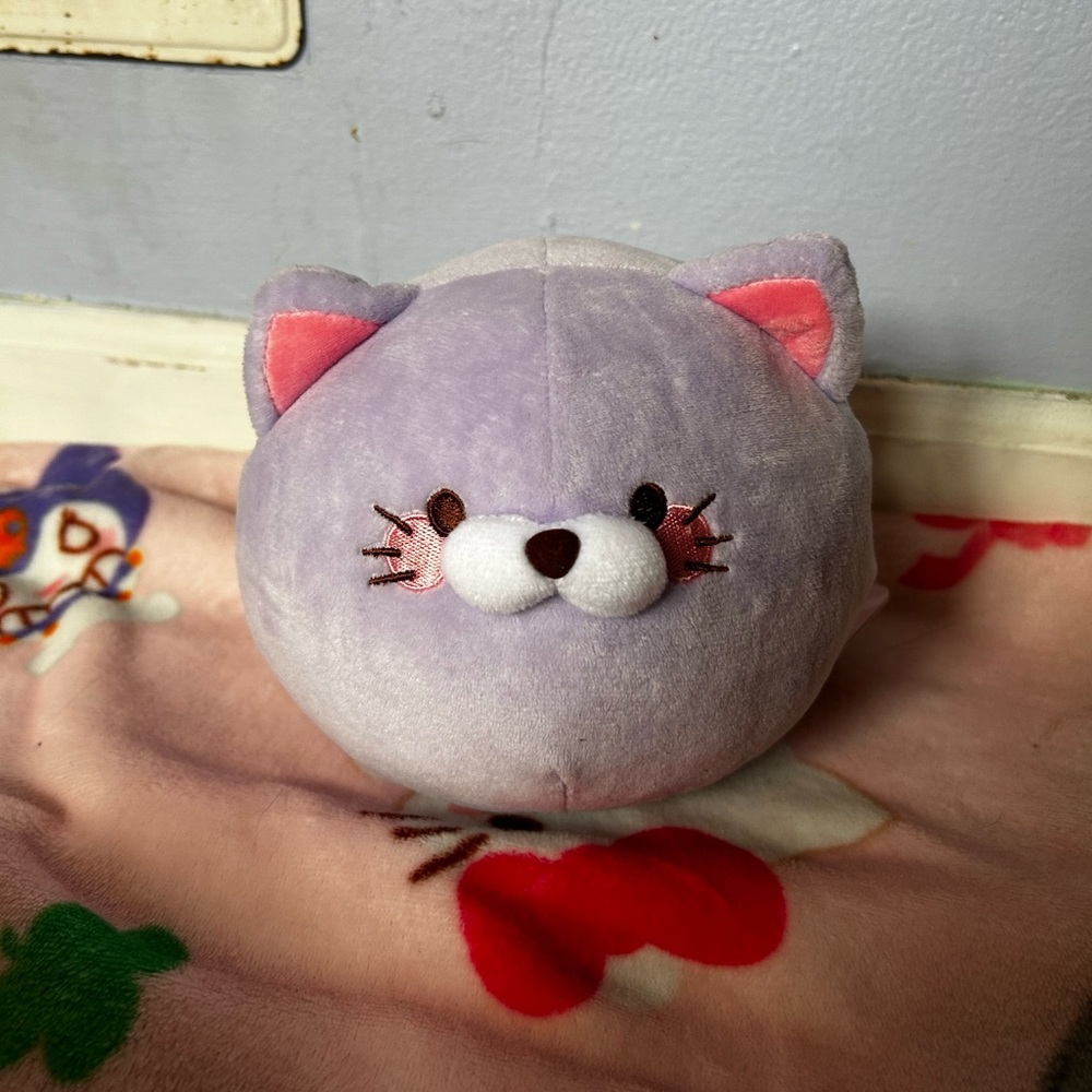 little cat plushy